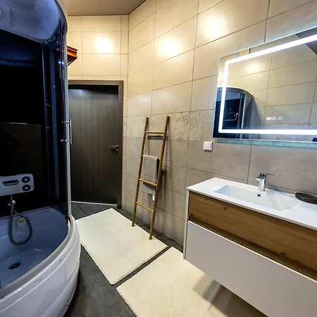 Villa Sm Vip Shanovo